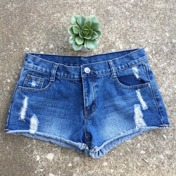 Distressed Jean Shorts! - Picture 1 of 9